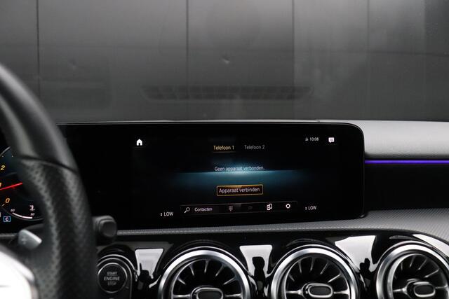 Mercedes-Benz A-KLASSE 180 AMG | LEDER | PANO-DAK | HEAD-UP | 360° CAMERA | CRUISE | NAVI |