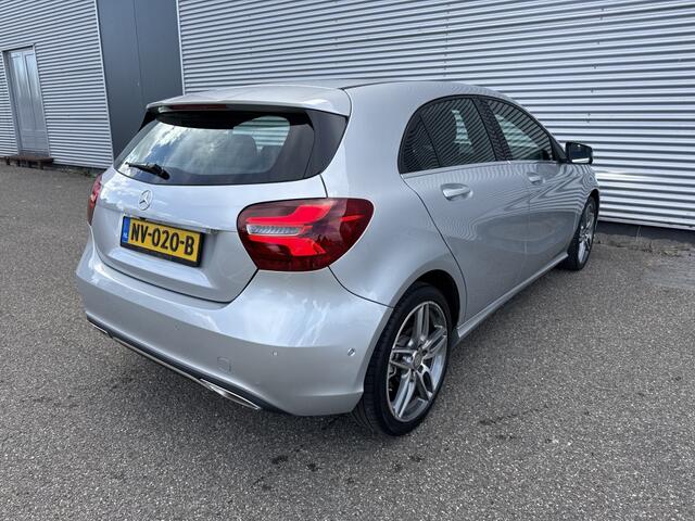 Mercedes-Benz A-KLASSE 180 Prestige AMG Automaat Leer Led Camera PDC Navi