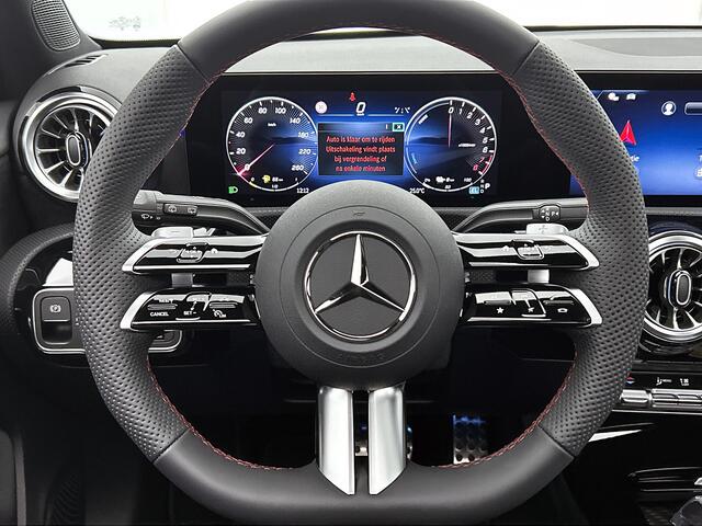 Mercedes-Benz A-KLASSE 250 e Business Solution AMG | Nightpakket | Parkeerpakket met achteruitrijcamera | KEYLESS GO | Sfeerverlichting | MULTIBEAM LED | Stoelverwarming voor | Spiegelpakket |