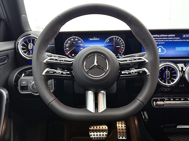 Mercedes-Benz A-KLASSE 250 e Business Solution AMG | Nightpakket | Parkeerpakket met achteruitrijcamera | KEYLESS GO | Spiegelpakket | EASY PACK achterklep | Extra USB-poorten | Sfeerverlichting | MULTIBEAM LED |