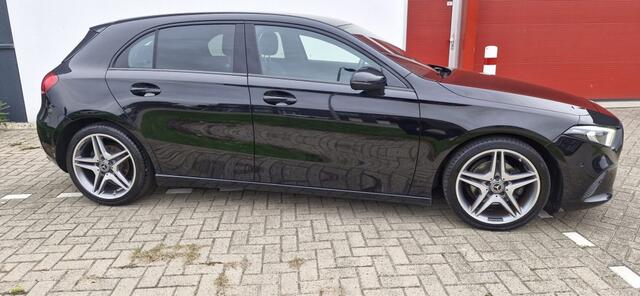 Mercedes-Benz A-KLASSE 180 Advantage
