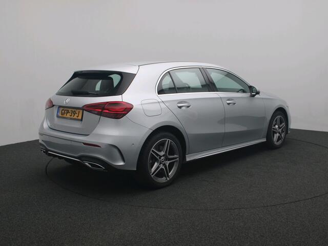 Mercedes-Benz A-KLASSE 250 e Star Edition AMG Plug-In Hybride AMG Line | Sfeerverlichting |Achteruitrijcamera | Apple CarPlay, Inclusief 24 maanden MB Certified garantie voor Europa.
