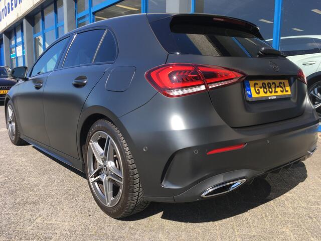 Mercedes-Benz A-KLASSE 180 Business Solution AMG
