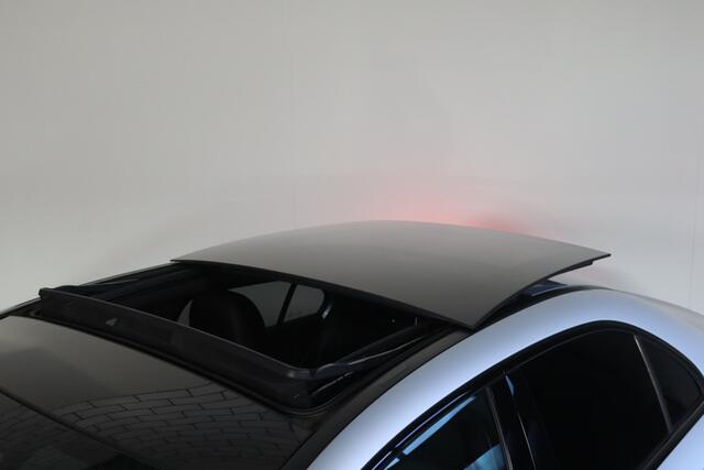 Mercedes-Benz A-KLASSE 200 Business Solution AMG NL-Auto!! Sfeerverl. I Matrix-Led I Elek.Stoelen