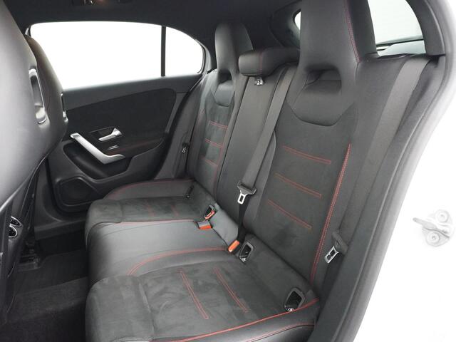 Mercedes-Benz A-KLASSE A180 AMG