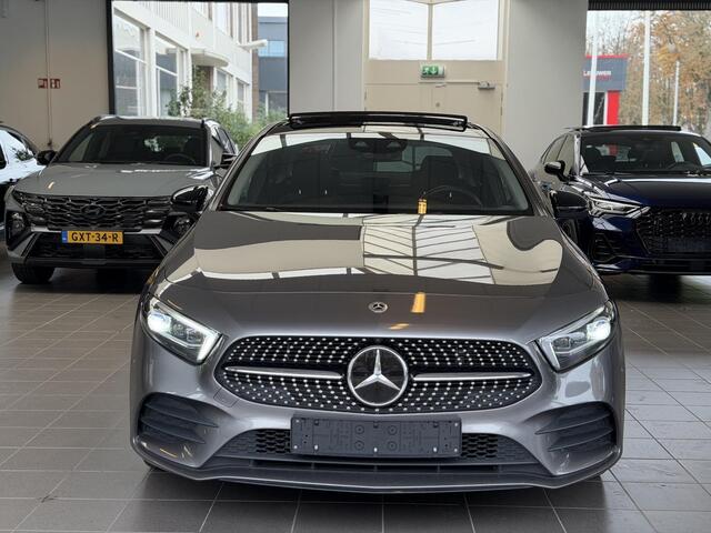 Mercedes-Benz A-KLASSE 250 e AMG Line PANO / MEMO / SFEER / NAVI / 360 BTW