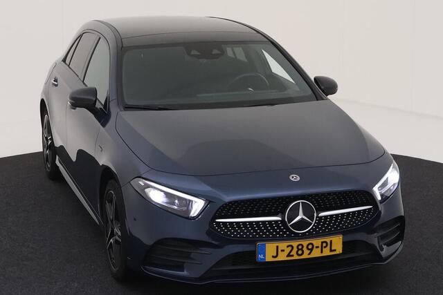 Mercedes-Benz A-KLASSE 250 e Business Solution AMG Limited NL-AUTO | PANODAK | 360 SENSOREN | CAMERA