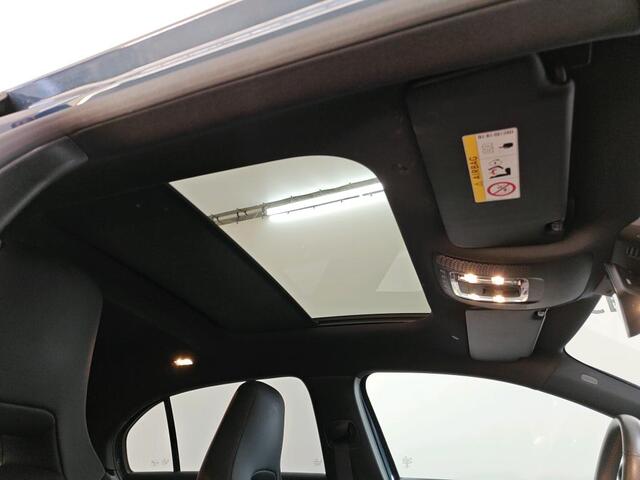 Mercedes-Benz A-KLASSE 250 e Business Solution AMG Limited NL-AUTO | PANODAK | 360 SENSOREN | CAMERA