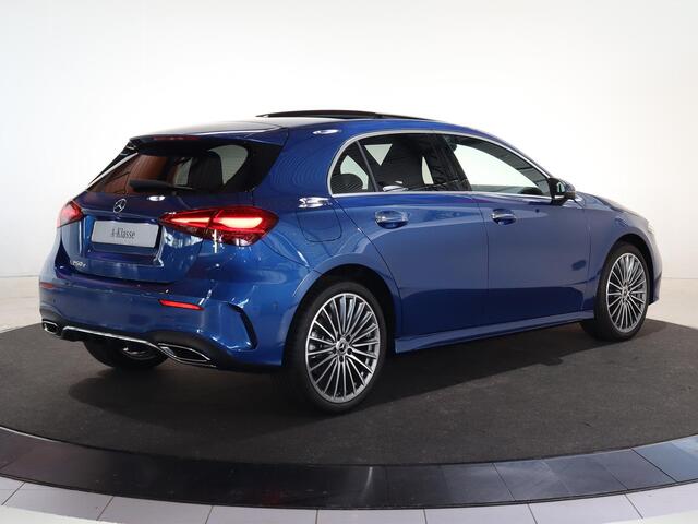 Mercedes-Benz A-KLASSE 250 e Star Edition AMG Line | AMG Line Plus | Panoramaschuifdak | Head-up display | Multibeam LED | Elektrisch voorstoelen met geheugen |