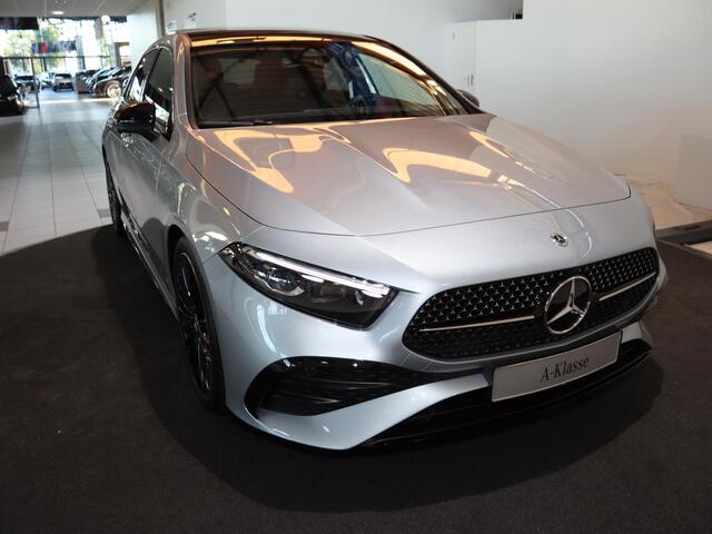 Mercedes-Benz A-KLASSE 180 Business Solution AMG | AMG Line Plus | Nightpakket | Panoramaschuifdak | Head-up display | Stoelverwarming voor| 360° camera | Dodehoekassistent |
