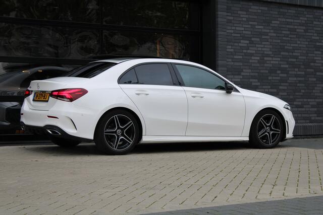 Mercedes-Benz A-KLASSE 180 Business Solution AMG | NAP | PANO/SCHUIFDAK | AMG-LINE | ALARM KLASSE 3 | CAMERA |