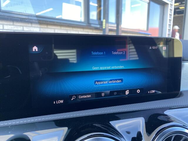 Mercedes-Benz A-KLASSE 180 AMG | Panoramadak | Night Pakket