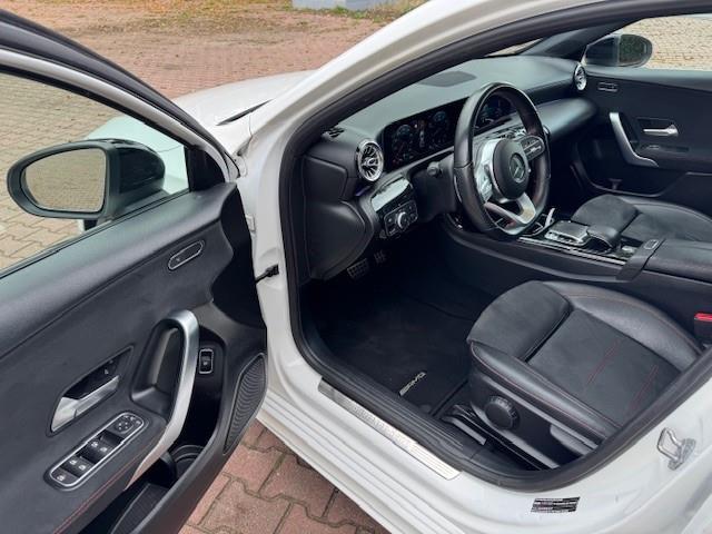 Mercedes-Benz A-KLASSE 200 AMG BUSINESS SOL./PANO/XEN/HLEER/