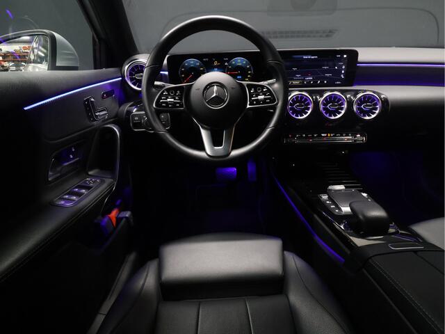 Mercedes-Benz A-KLASSE 250 e Business Solution Luxury Limited [SCHUIFKANTELDAK, MEMORY SEATS, APPLE CARPLAY, ANDROID, BURMESTER SOUND, CAMERA, VOL LEDER, CRUISE, CLIMATE, NIEUWSTAAT]