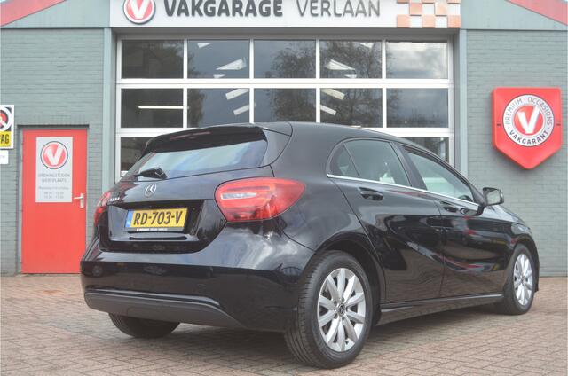 Mercedes-Benz A-KLASSE 180 Business Solution .12mnd. gar.camera nav.