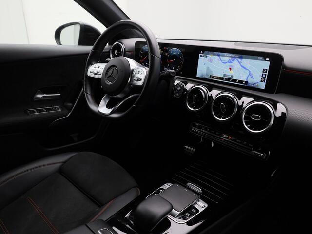 Mercedes-Benz A-KLASSE 200 Automaat AMG Business Solution | CAMERA | STOELVERWARMING
