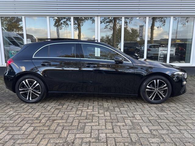 Mercedes-Benz A-KLASSE 180 Business Line | Automaat | Pano | Parkeer Camera | Stoelverwarming