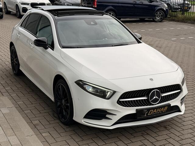 Mercedes-Benz A-KLASSE 250 e AMG Line | Nightpakket | Pano | Leder | El. stoelen | Achteruitrijcamera | Apple Carplay / Android Auto