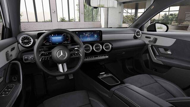 Mercedes-Benz A-KLASSE 250e Business Solution AMG | Night | Panoramaschuifdak | AMG Plus Line | Head-up | 19 inch AMG-velgen |