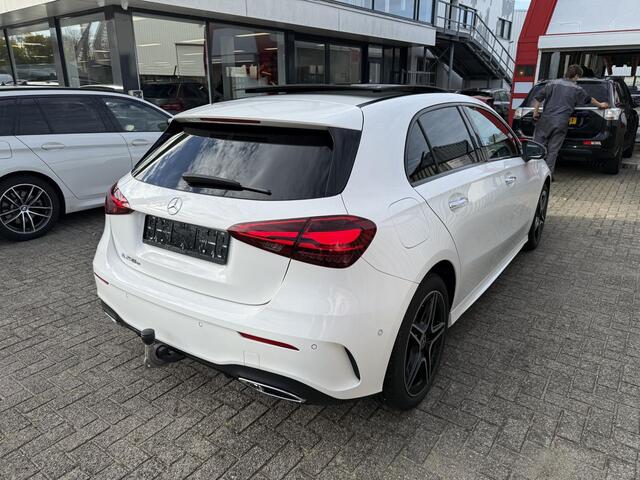 Mercedes-Benz A-KLASSE 250 e AMG Line 18"/Panoramadak/Trekhaak/Head-up/Memory l+r/Matrix LED/360 camera/Keyless/Dodehoek/Apple Carplay & Android Auto
