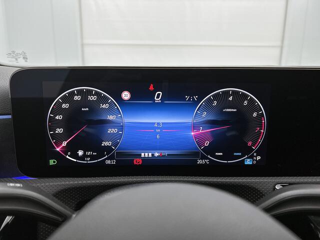 Mercedes-Benz A-KLASSE 180 Business Solution AMG | Nightpakket | Antidiefstalpakket URBAN GUARD PLUS | Panoramaschuifdak | Smartphone-integratie | MULTIBEAM LED | Stoelverwarming voor |