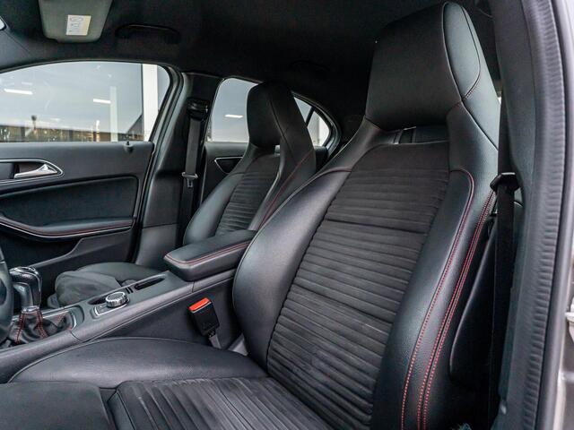 Mercedes-Benz A-KLASSE A180 Sport Edition AMG Line Camera Stoelverw