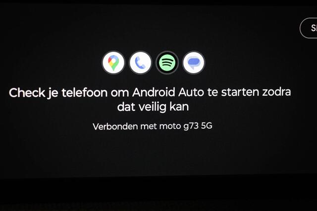 Mercedes-Benz A-KLASSE 180 Business Line | WIDESCREEN | DAB | APPLE | STUURVERWARMING | CAMERA