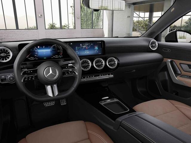 Mercedes-Benz A-KLASSE Hatchback 250 e Business Solution AMG