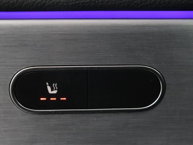 Mercedes-Benz A-KLASSE 250e AMG Limited | Stoelverwarming | Widescreen | Sfeerverlichting | Camera | Navigatie | Leder/Alcantara | Park Assist | Sportstoelen | Full LED | Climate control | PHEV | Plug In