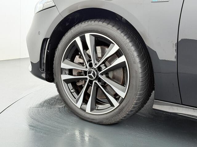 Mercedes-Benz A-KLASSE 250 e Business Solution AMG Limited Trekhaak | Panorama Dak | Sfeerverlichting |