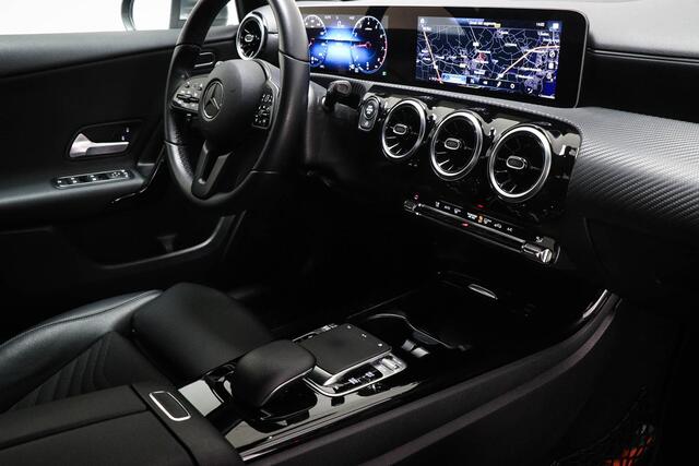 Mercedes-Benz A-KLASSE 200 Business Solution | PLUS PACK | HALF LEDER | STOELVERWARMING | APPLE | CAMERA