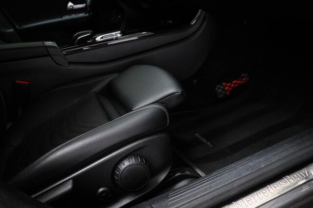 Mercedes-Benz A-KLASSE 200 Business Solution | PLUS PACK | HALF LEDER | STOELVERWARMING | APPLE | CAMERA
