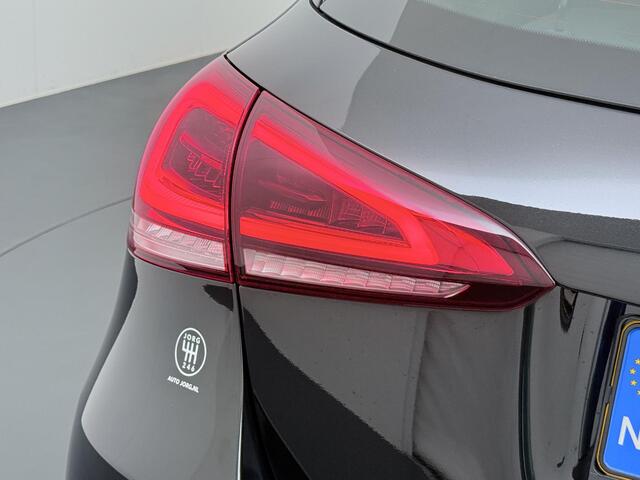 Mercedes-Benz A-KLASSE 180 d Business Solution Automaat MBUX Led Automaat BTW