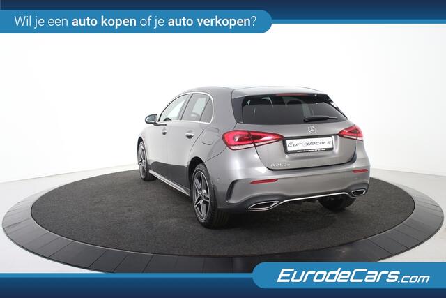 Mercedes-Benz A-KLASSE 250 e AMG Line *1ste Eigenaar*Ambiente*Stoelverwarming*Standkachel*