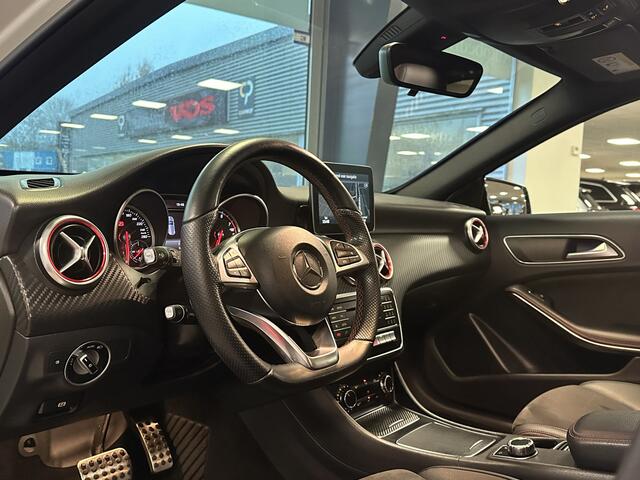 Mercedes-Benz A-KLASSE 180 AMG-Line | Panodak | Cruise | Navi | NL Auto