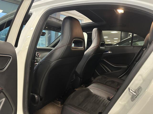 Mercedes-Benz A-KLASSE 180 AMG-Line | Panodak | Cruise | Navi | NL Auto