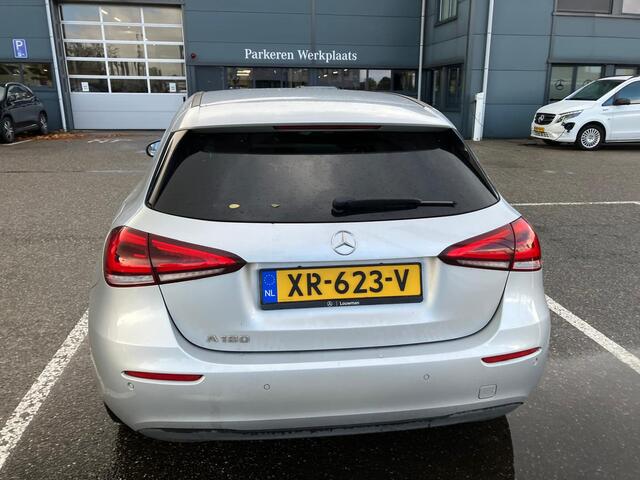 Mercedes-Benz A-KLASSE 180 Business Solution | 12MND GARANTIE | NAVIGATIE | CRUISE | PDC | LMV | GOED ONDERHOUDEN |