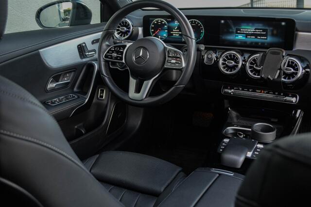 Mercedes-Benz A-KLASSE A250 1.3 Progressive PHEV / Standkachel/ Adaptive Cruise Control/ Virtual Cockpit/ Panoramadak/ 193kW (263PK)