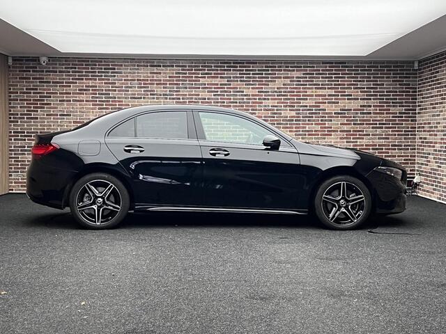 Mercedes-Benz A-KLASSE 250 e AMG Line Panorama Memory Sfeer 360 BTW