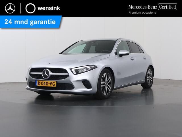 Mercedes-Benz A-KLASSE 180 Luxury Line | Premium Pack | Distronic | Apple Carplay |Stoelverwarming |