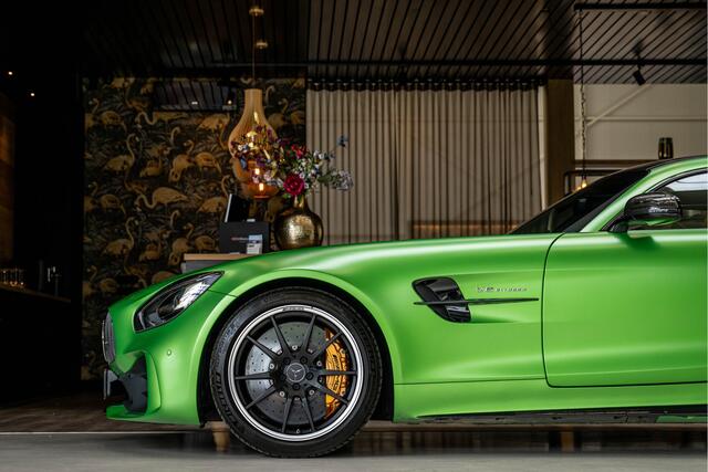 Mercedes-Benz AMG-GT R 4.0 V8 | Race seats | Burmester | Carbon | Track Package AMG