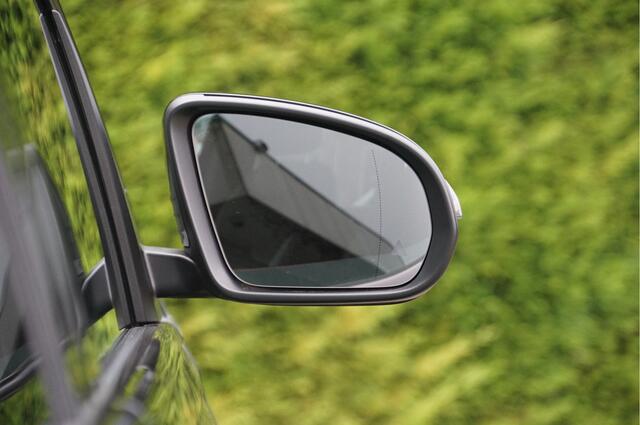 Mercedes-Benz B-KLASSE B 250 e AMG Line | Distronic Trekhaak Multibeam Night