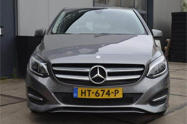 Mercedes-Benz B-KLASSE 180 Ambition