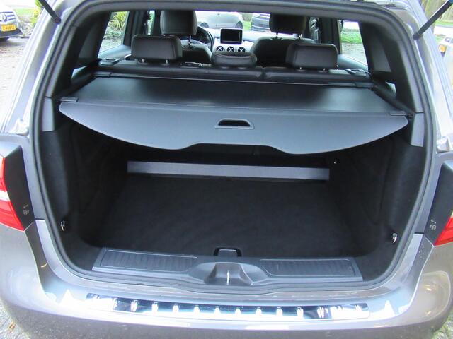 Mercedes-Benz B-KLASSE 200 Ambition/Automaat