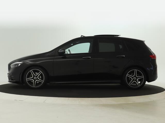 Mercedes-Benz B-KLASSE 200 AMG Line | Panoramadak | Distronic | Trekhaak | Inclusief 24 maanden MB Certified garantie voor Europa.