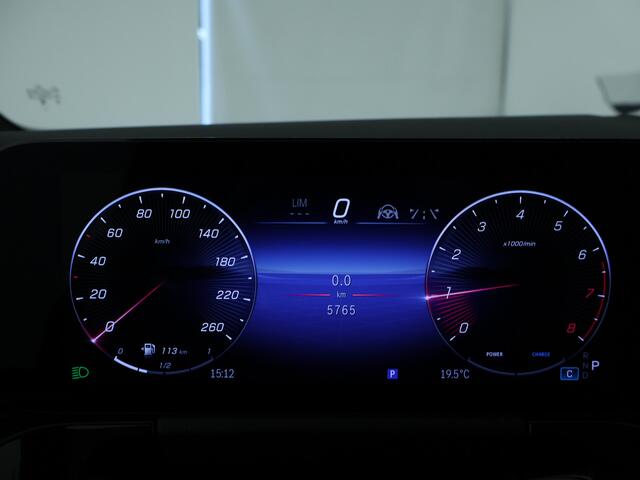 Mercedes-Benz B-KLASSE 200 AMG Line | Panoramadak | Distronic | Trekhaak | Inclusief 24 maanden MB Certified garantie voor Europa.