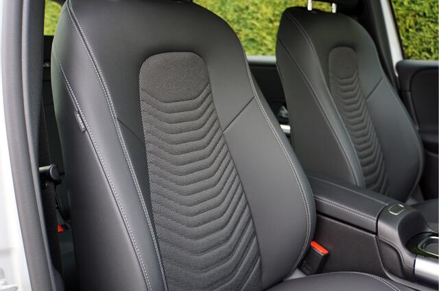 Mercedes-Benz B-KLASSE B 250 e Progressive | Verwarmd stuurwiel Camera Widescreen