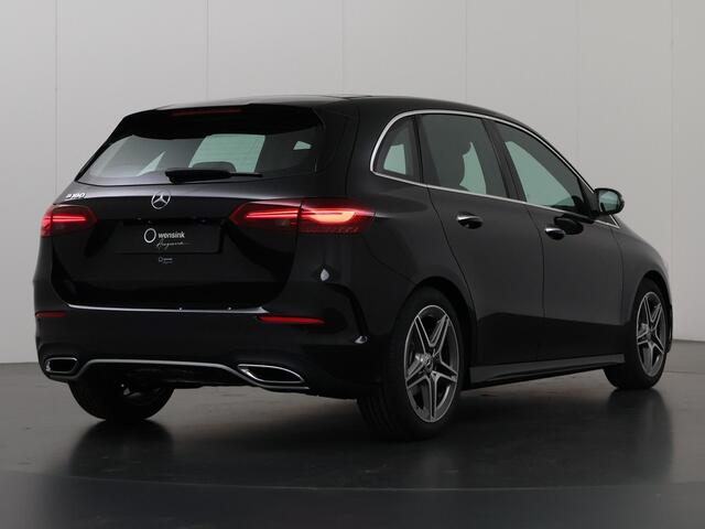 Mercedes-Benz B-KLASSE 180 AMG Line Panoramadak | Trekhaak wegklapbaar | Memory Stoelen