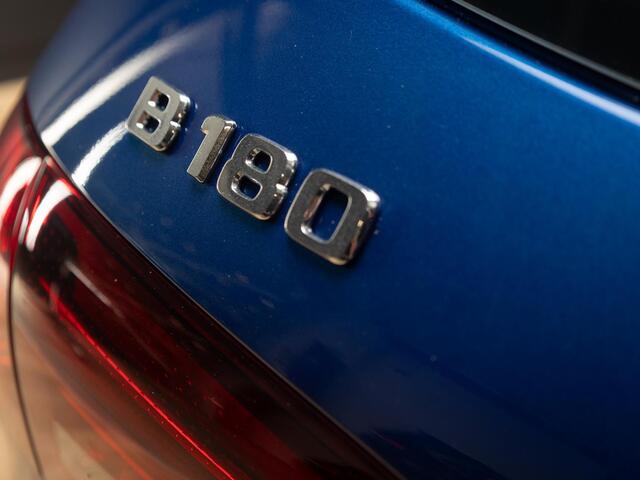 Mercedes-Benz B-KLASSE 180 Star Edition Luxury Line Panorama dak