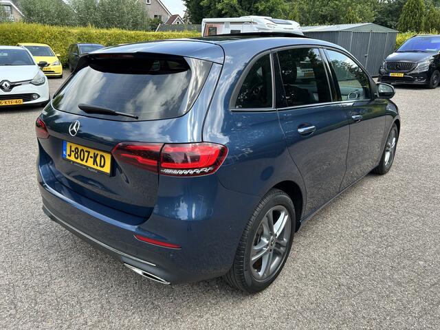 Mercedes-Benz B-KLASSE 180 Advantage Automaat Panoramadak